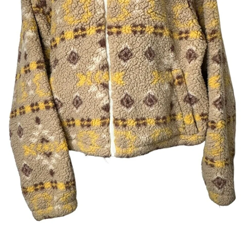 Love Tree Sherpa Jacket Aztec Print Zip Up Womens Large Teddy Bear Soft Gorpcore